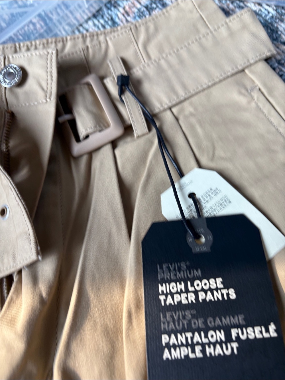 Levi's Beige High Loose Taper Women’s Chinos with Belt